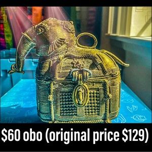 Vintage solid brass elephant decorative box